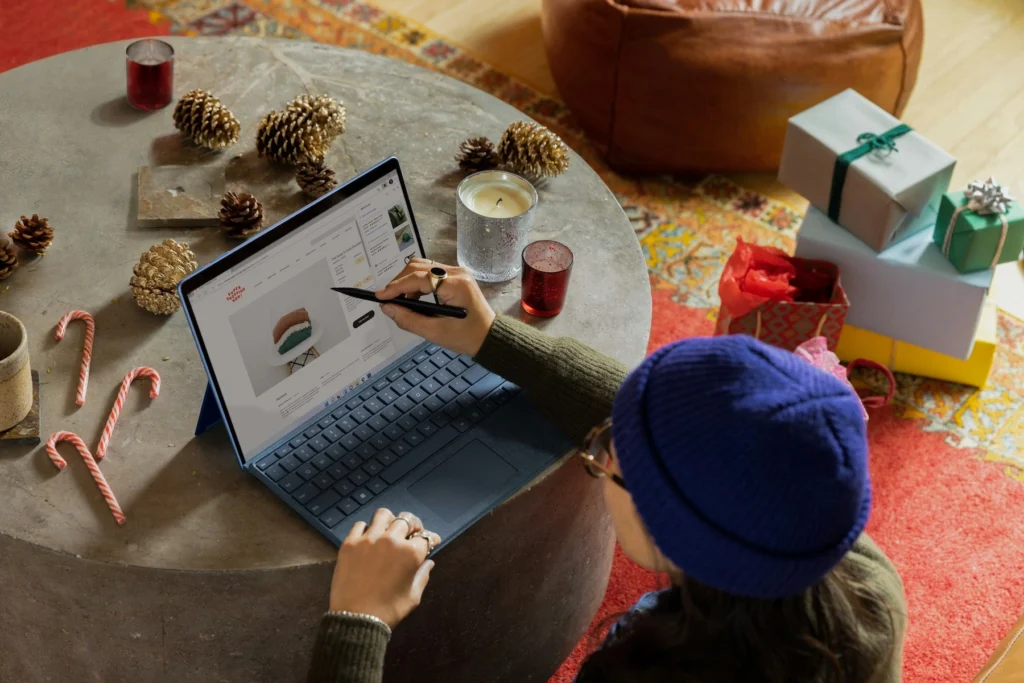 Google Slides vs PowerPoint: Mana yang Lebih Cocok untuk Presentasi Online Anda?